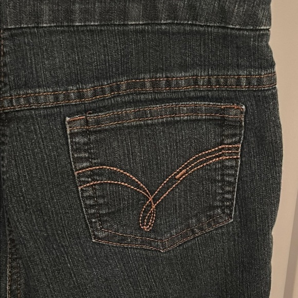 Contrast Women's Dark Blue Pull-On Jeans, size 8/9 - Picture 4 of 6